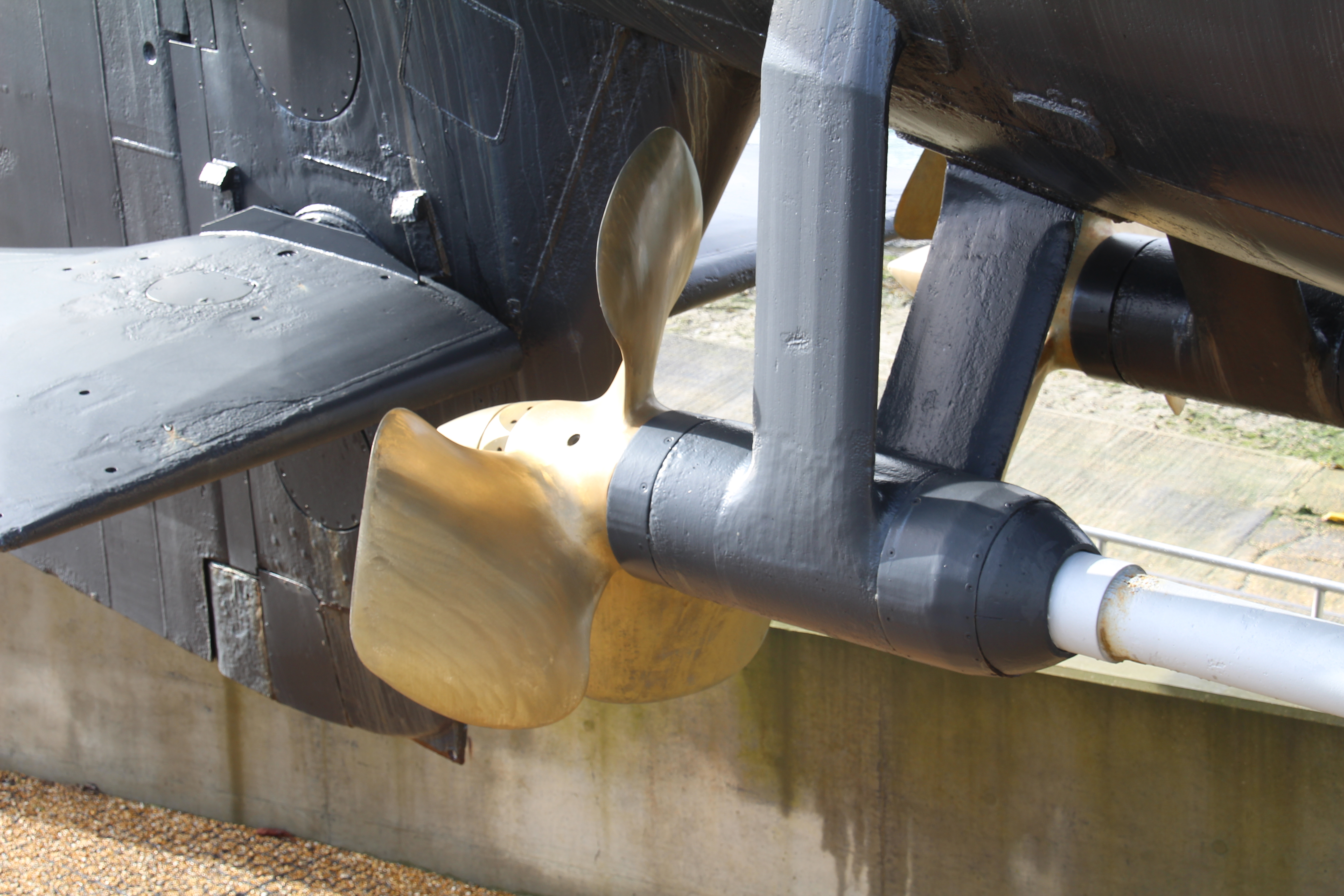 Bronze propeller